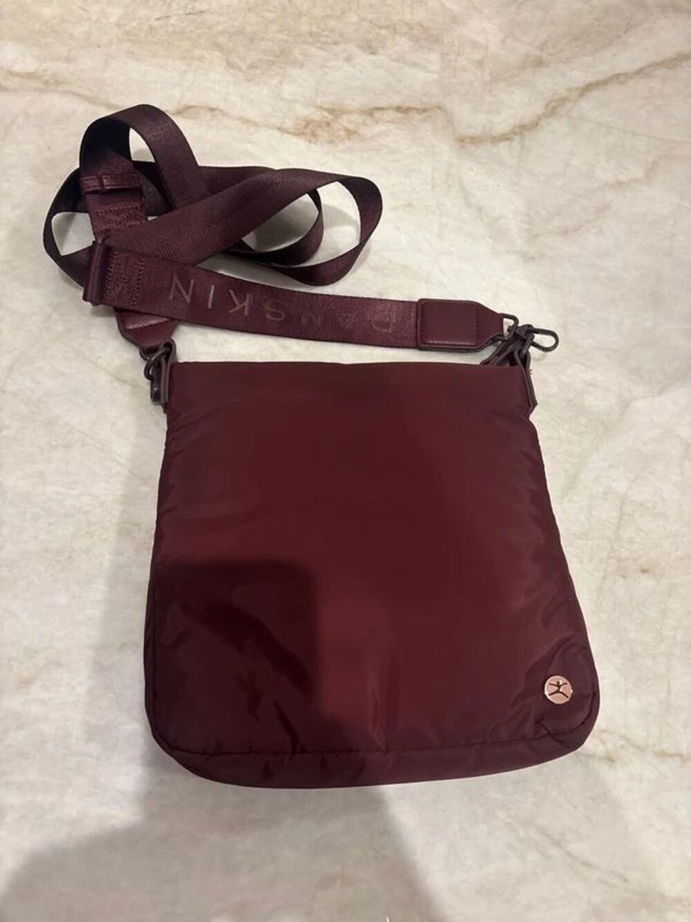 Danskin Nylon Crossbody Street Bag Maroon Plum 🌟 Great Condition